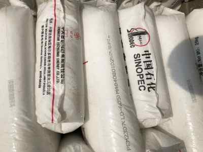 �߉����ܶȾ���ϩld605����τ�(chu��ng)ldpe